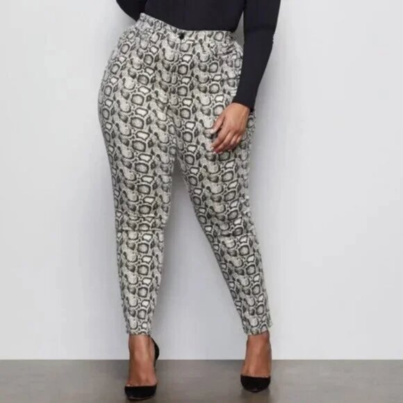 Good American Denim - Good American "Good Legs" python Jeans